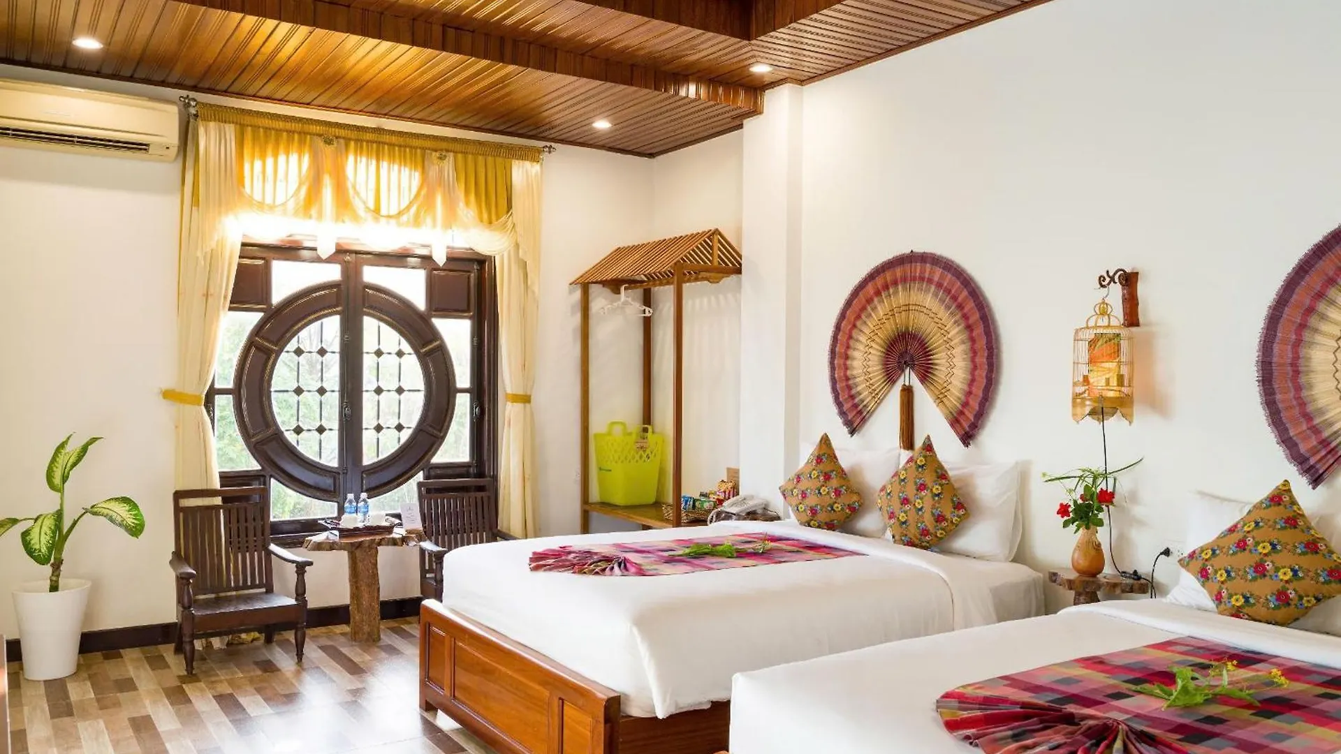 הוי אן Nipa Riverside Villa 0*, הוי אן