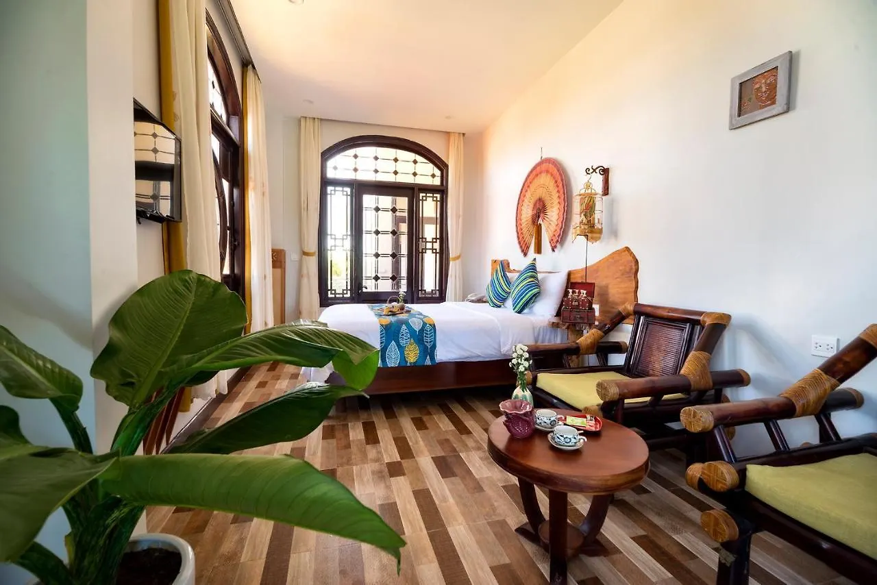 Nipa Riverside Villa By The Little Hoi An Privat bolig