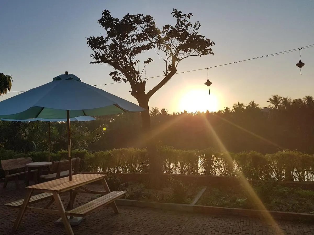 Nipa Riverside Villa Hoi An Privatunterkunft