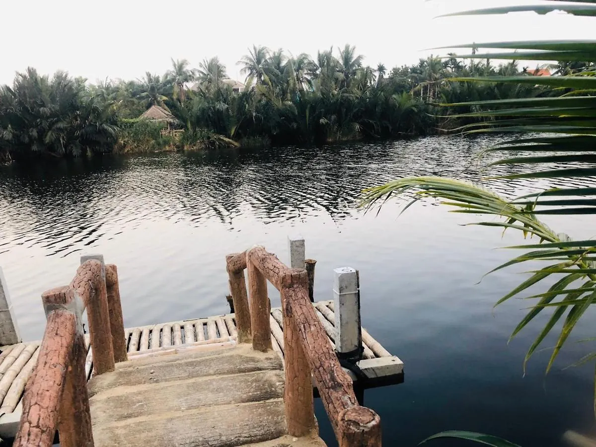 Nipa Riverside Villa By The Little Hoi An Homestay