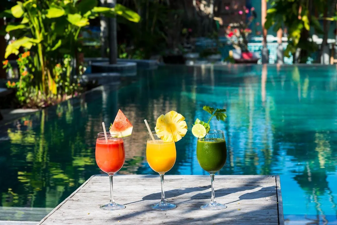Homestay Nipa Riverside Villa By The Little Hoi An